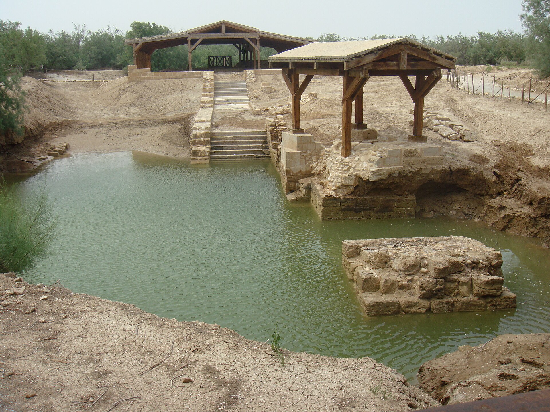 the Baptism Site of Jesus Christ and the Dead Sea Day Tour from Madaba
